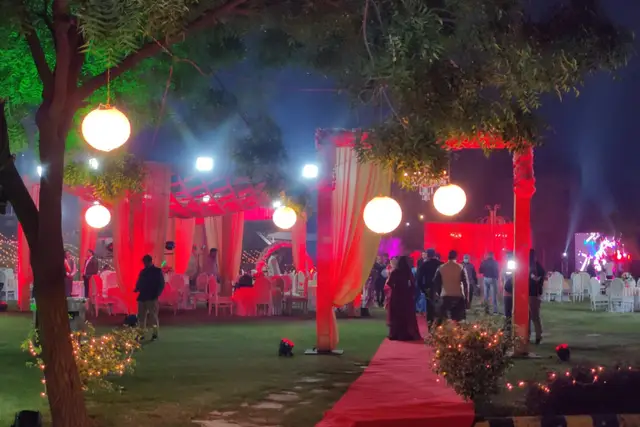 Ayatti Greater Noida-5