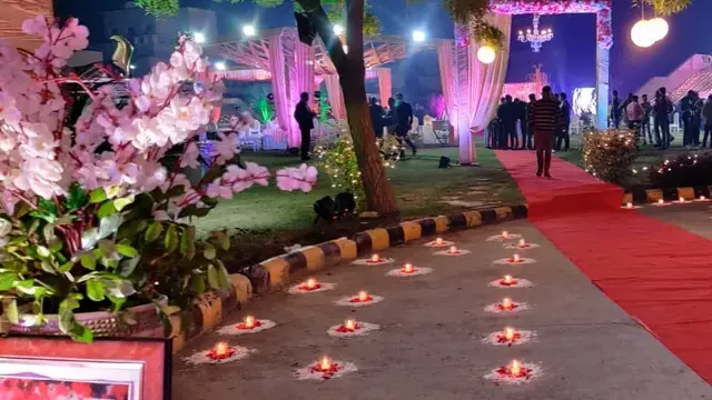 ayatti greater noida-1