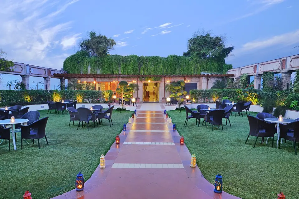 the bristol cyber city gurgaon